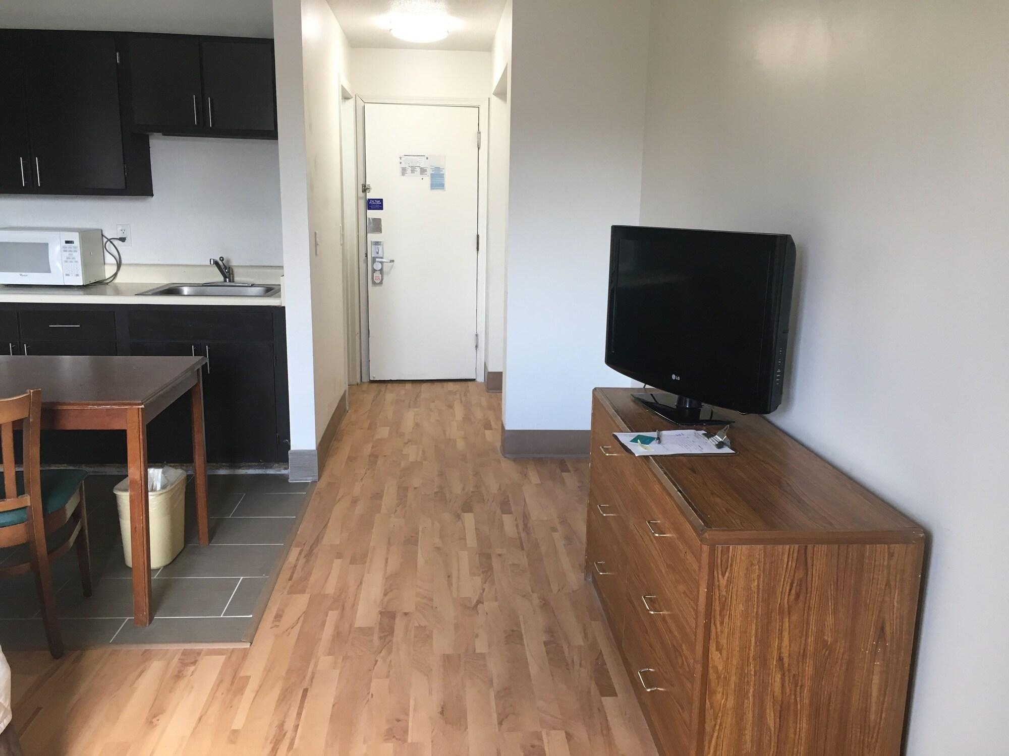 Welcome Suites Hazelwood Extended Stay Hotel Экстерьер фото