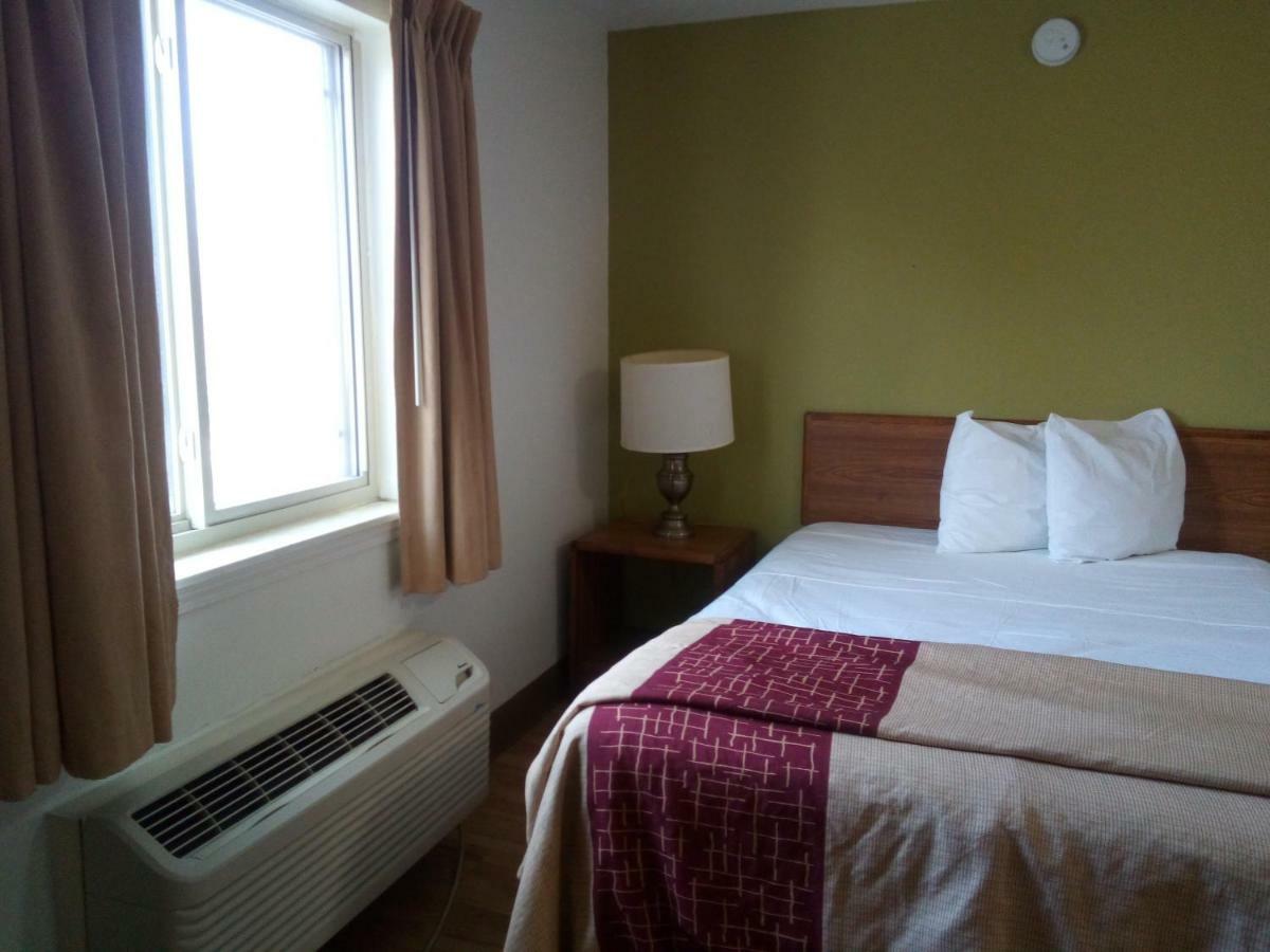 Welcome Suites Hazelwood Extended Stay Hotel Экстерьер фото